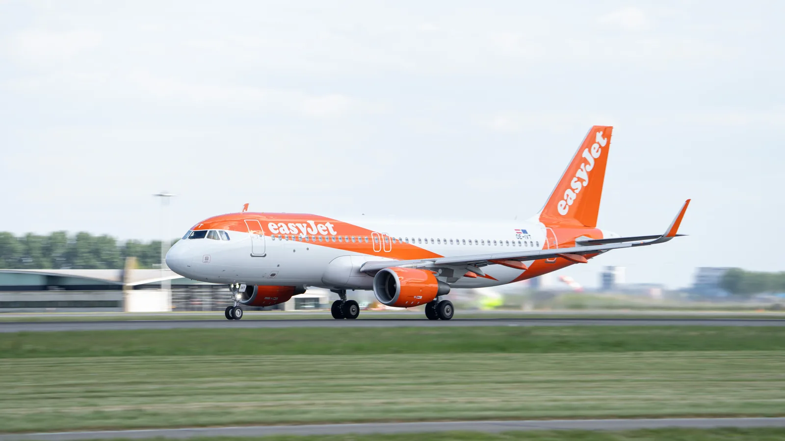 easyJet aircraft