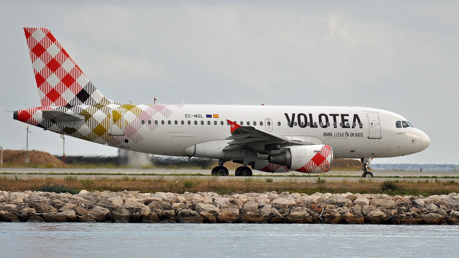 Juneyao Airlines aircraft